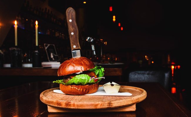 Starbucks Is Investing $ 100 Million In New Retail Food Startup